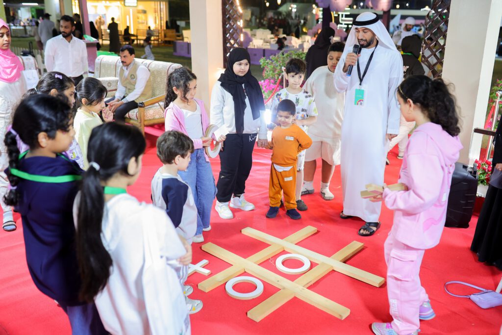 مشاركة بلدية البطائح في مهرجان ضواحي 13 بحديقة القرائن 4 في الفترة من 12 إلى 31 ديسمبر 2024